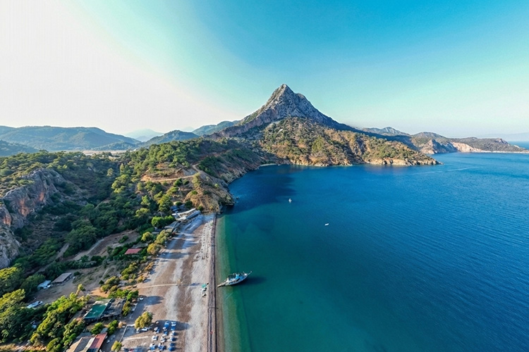 Adrasan Çevresinde Gezilecek Yerler | Doğa, Tarih ve Denizle İç İçe Bir Keşif Rehberi